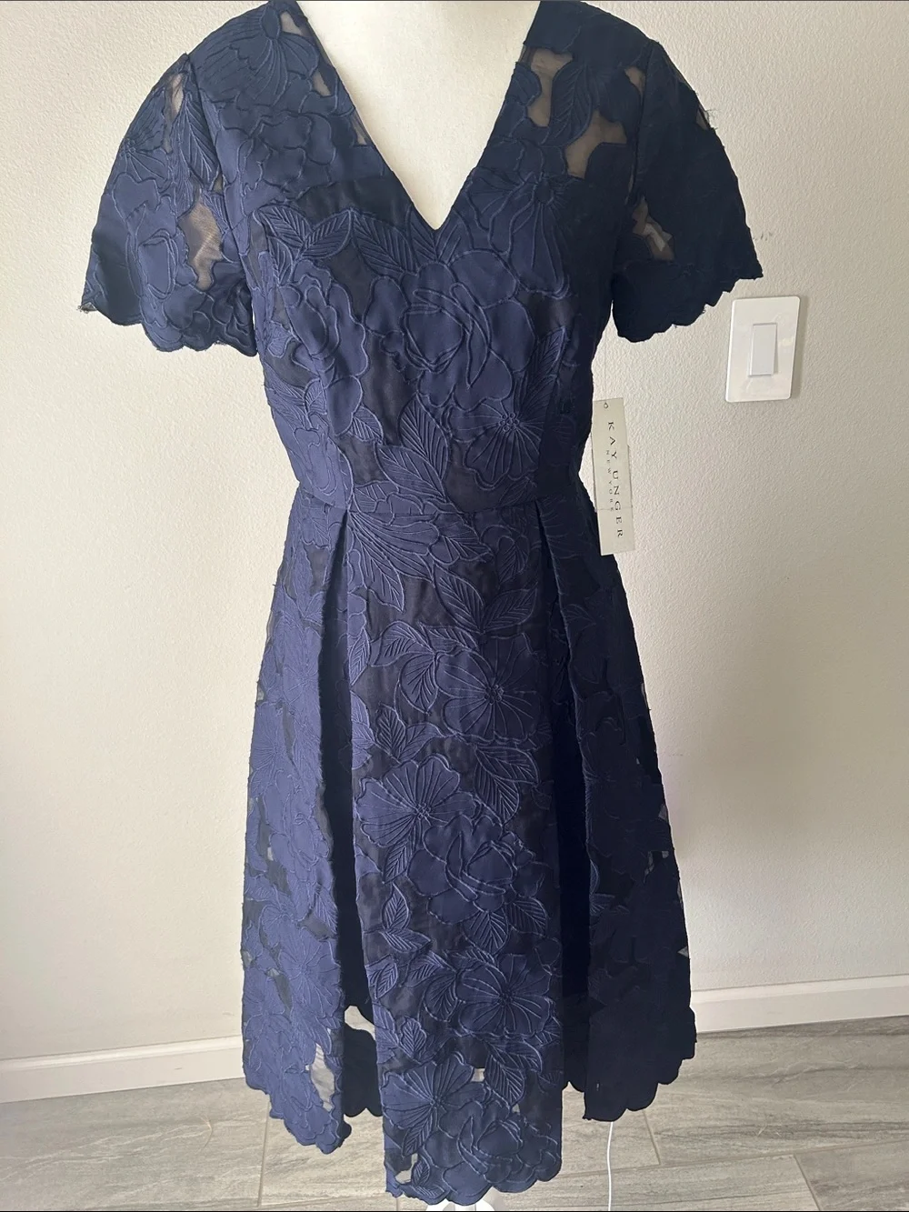 Kay Unger Luna Floral Embroidered Organza Midi Blue A Line Dress NWT SZ 4 Modest - Picture 7 of 11